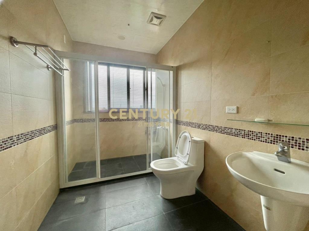 LE043正高鐵特區美農舍