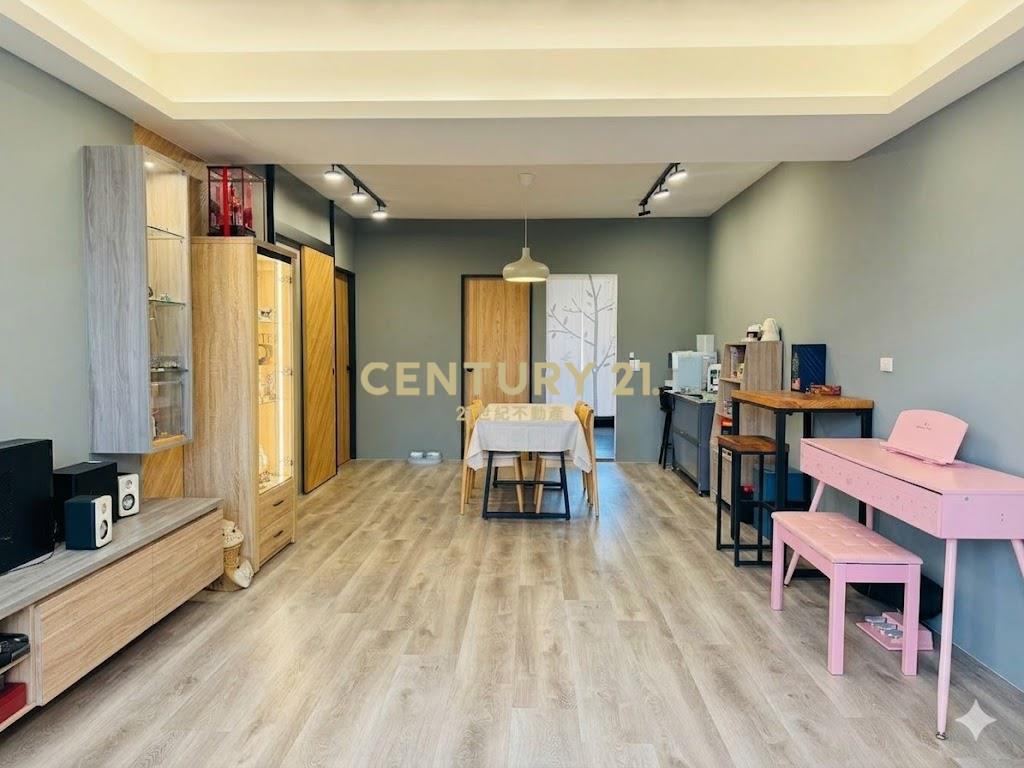 LA153市中心美裝大三房