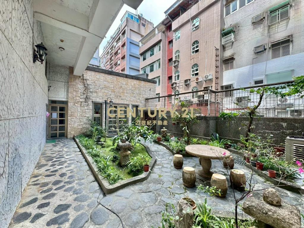 LA154礁溪帝國溫泉低總價套房