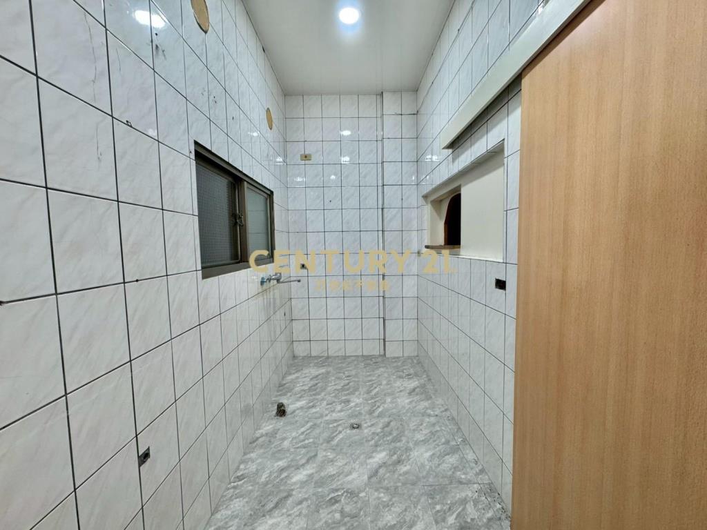 LB136轉運站旁明星學區透天