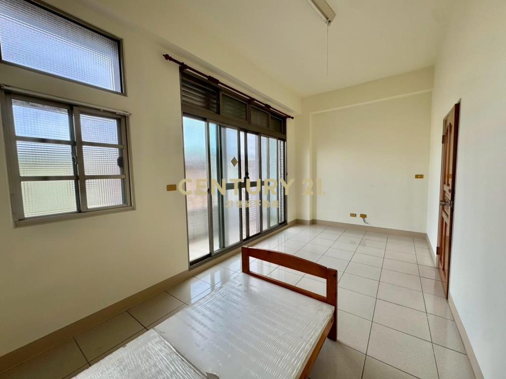 LB136轉運站旁明星學區透天