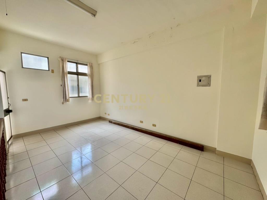 LB136轉運站旁明星學區透天