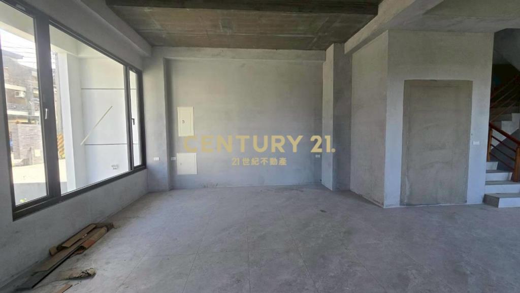 LE045員山全新冠軍農舍