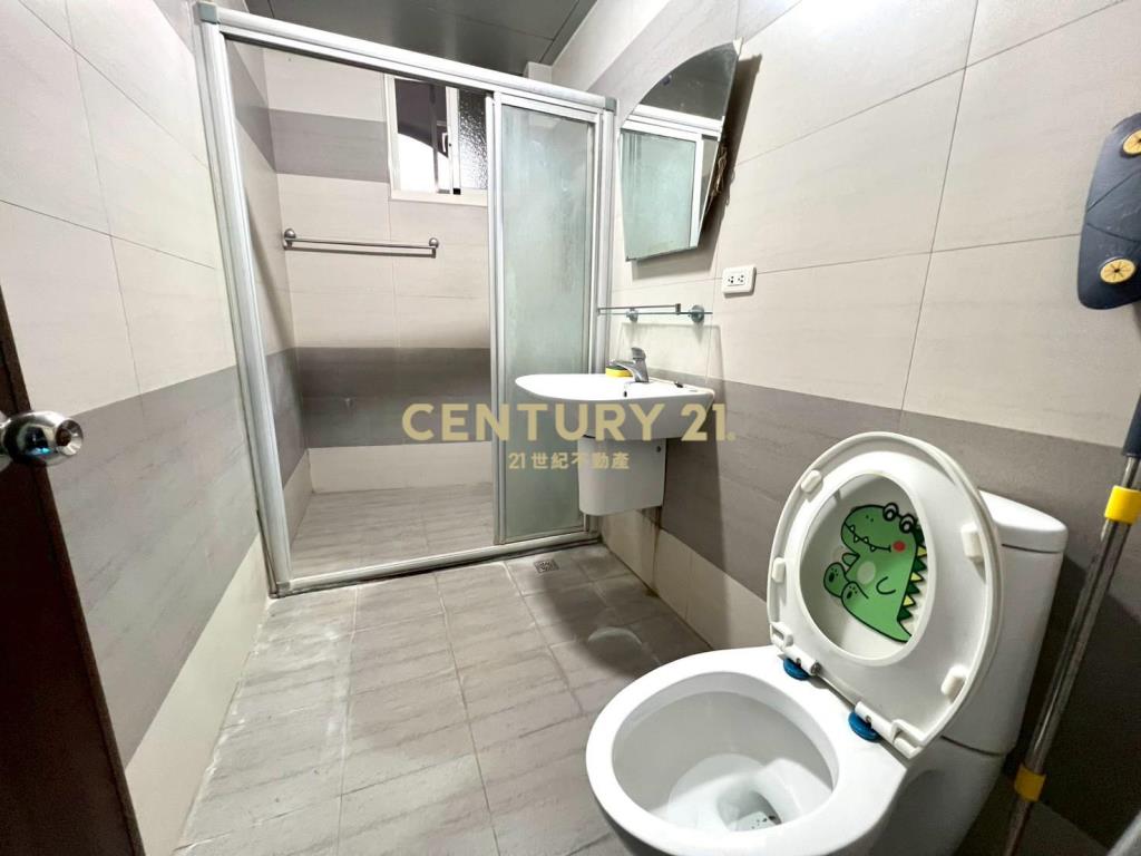 LB142近國五優質透天厝