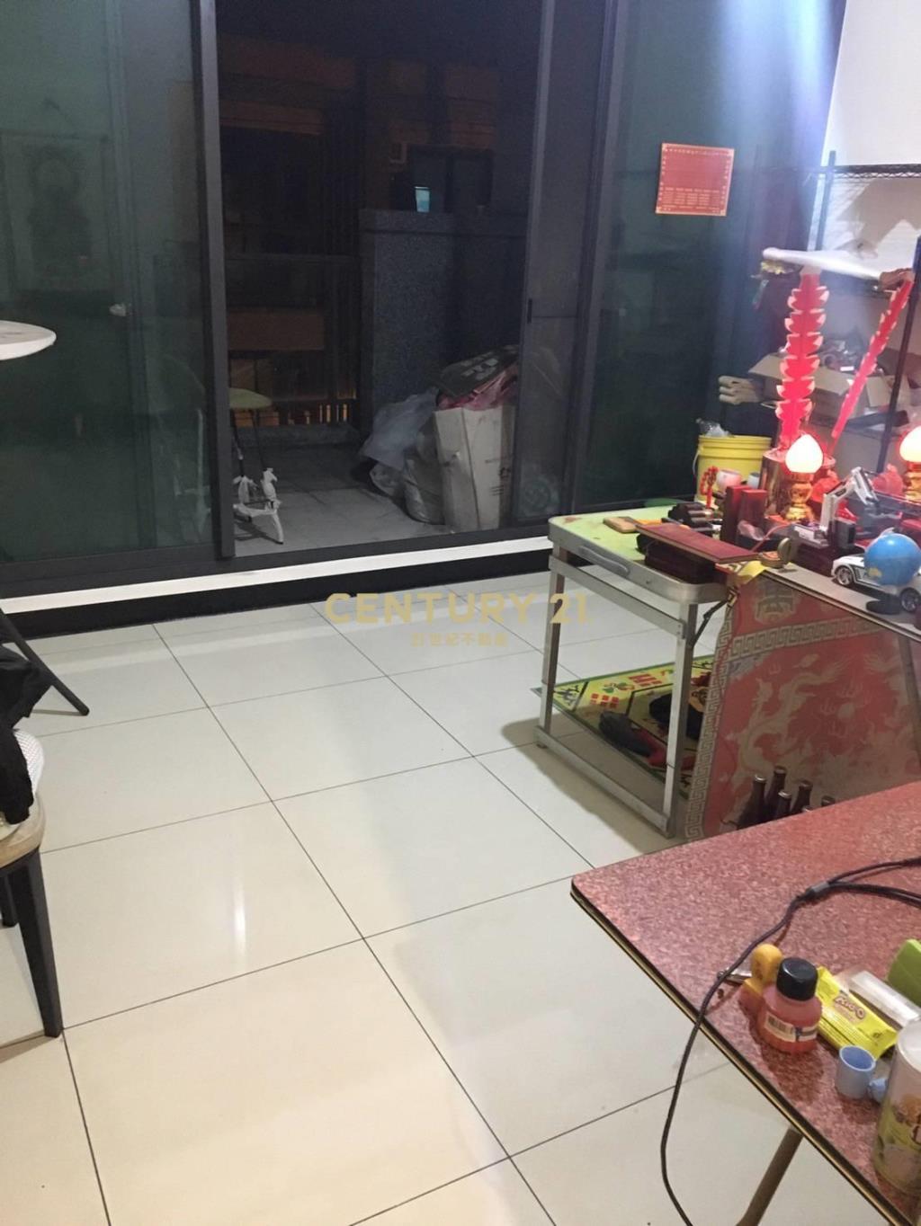 DB428龍祥精美7年透天