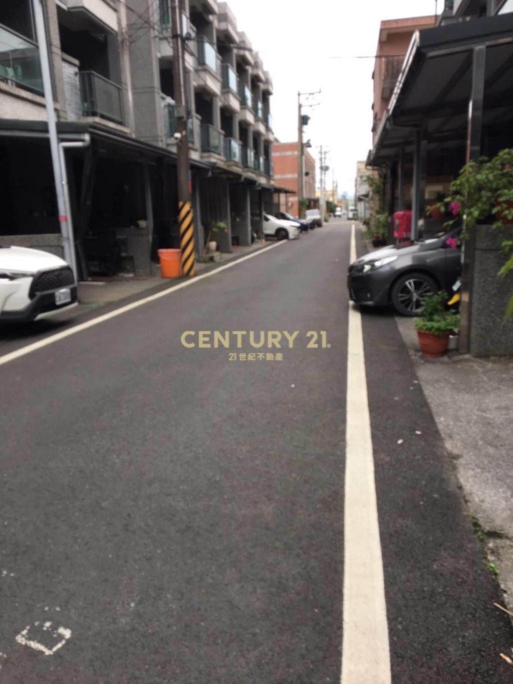 DB428龍祥精美7年透天