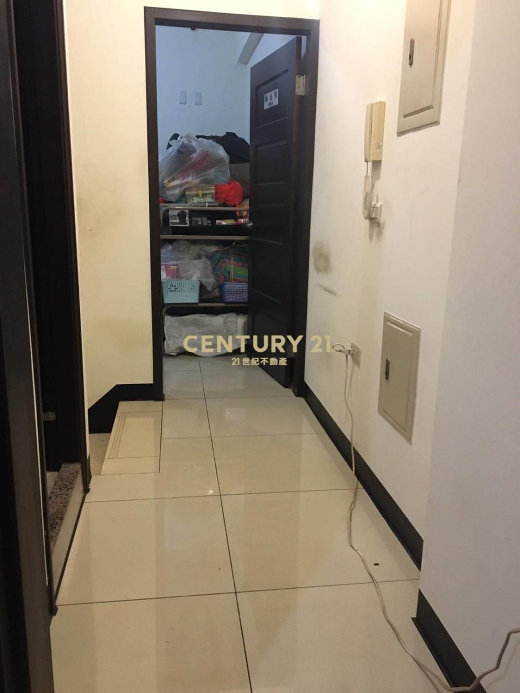 DB428龍祥精美7年透天