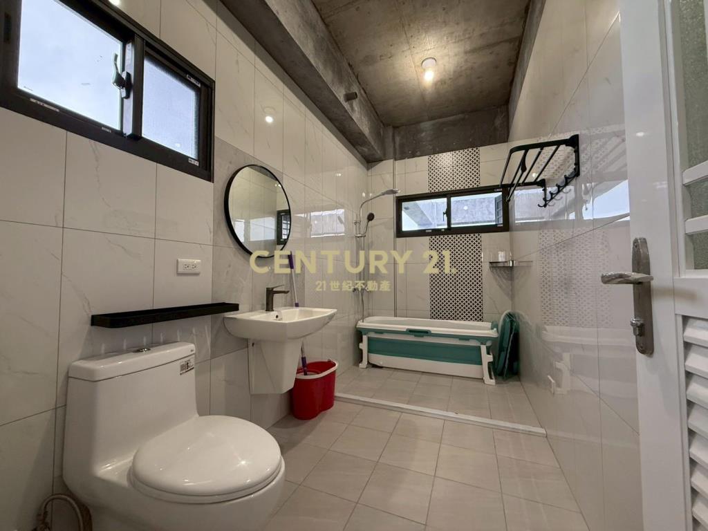 LE047極簡主義白色美學農舍