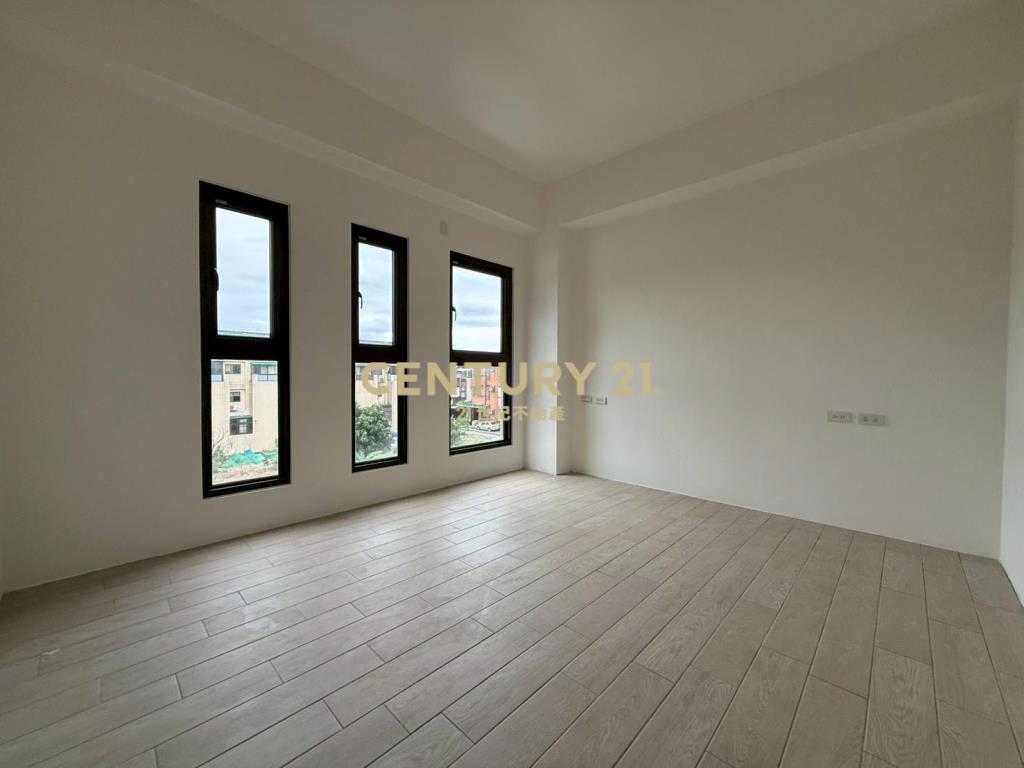 LB144新願馬賽質感透天