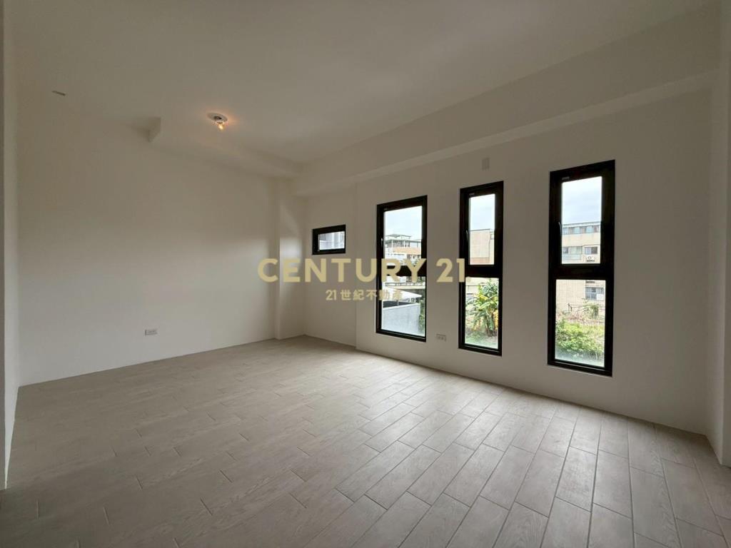 LB145馬賽全新百亨優閣透天