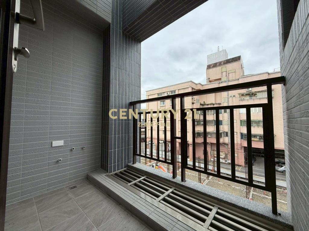 LB145馬賽全新百亨優閣透天