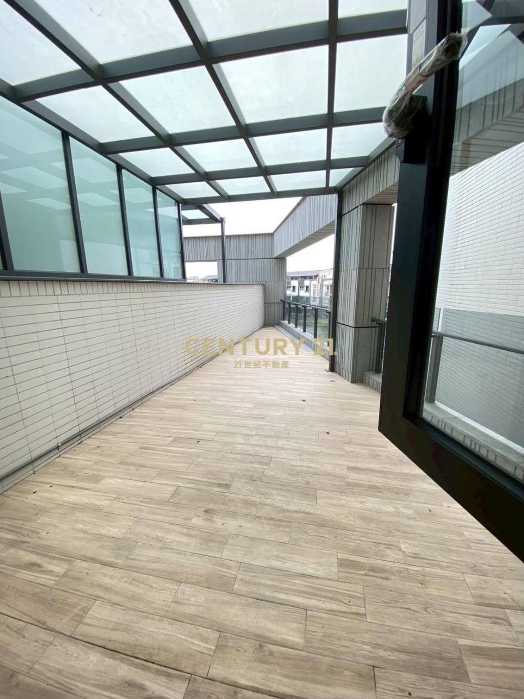 LG034宜蘭市發奇嵐心黃金店住