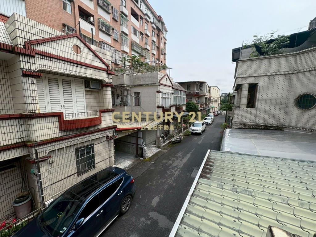 LB146市中心雙併透天雙車位大坪數