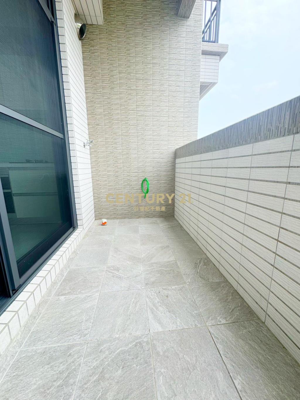 LA157沐光雅居電梯2房