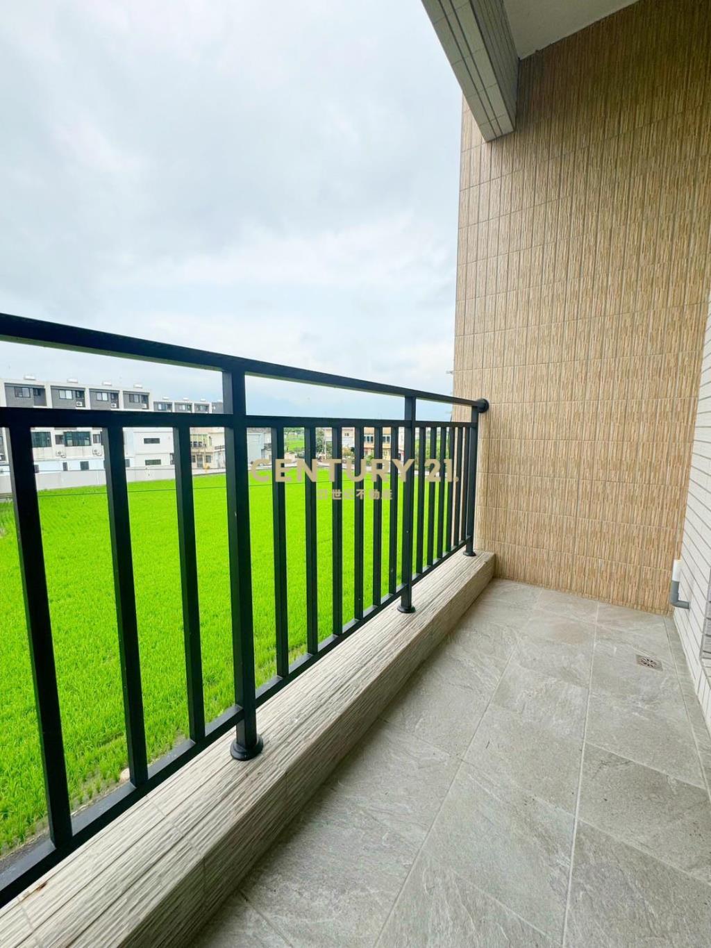 LA157沐光雅居電梯2房