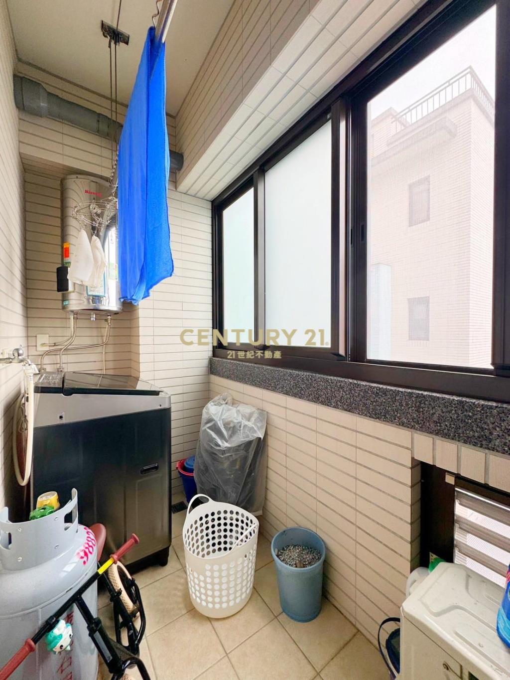 LA158日和龍潭成家2房車位