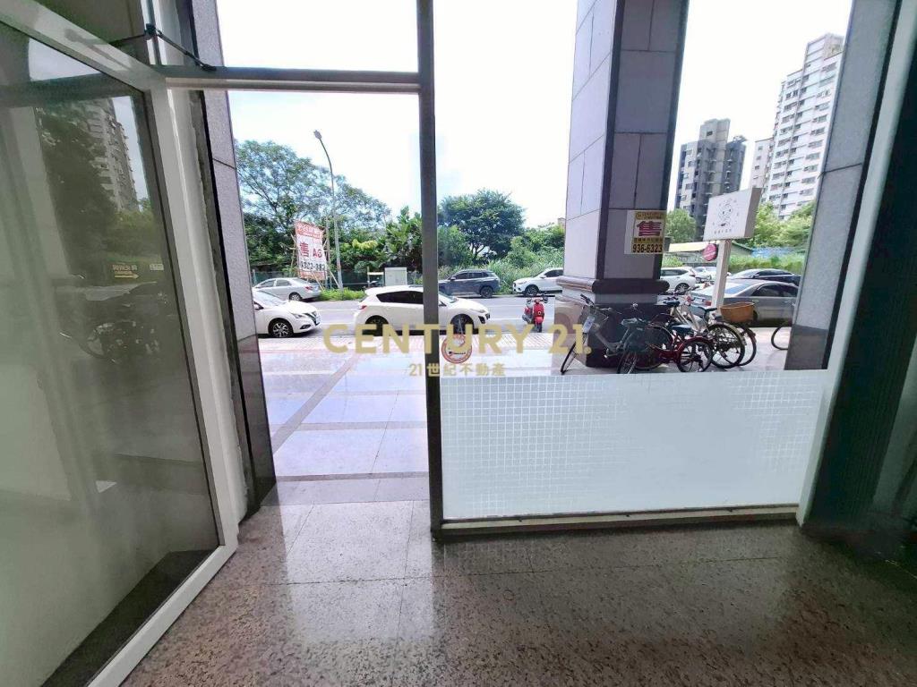 LG035礁溪仁愛路低總價店面