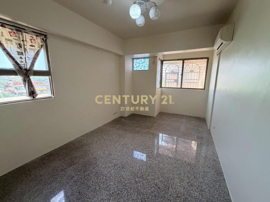 LA159近轉運站文教區三房車