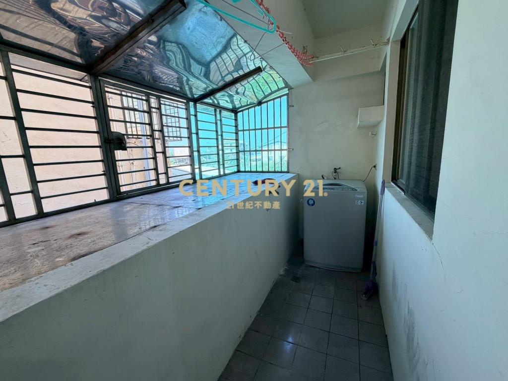 LA159近轉運站文教區三房車