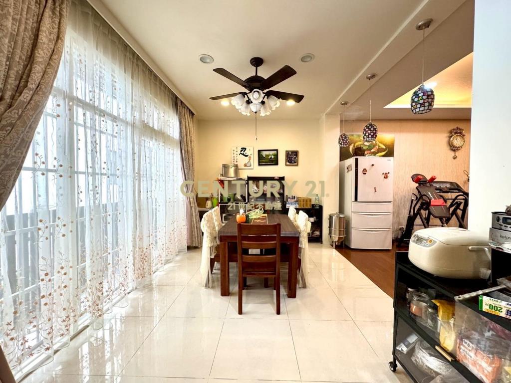 LB072近羅東高工孝親房透天