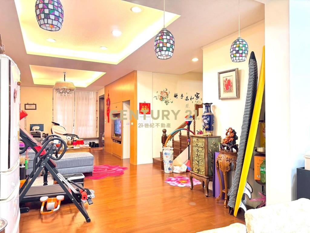 LB072近羅東高工孝親房透天