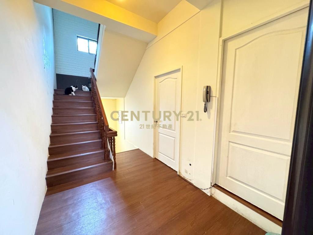 LB072近羅東高工孝親房透天