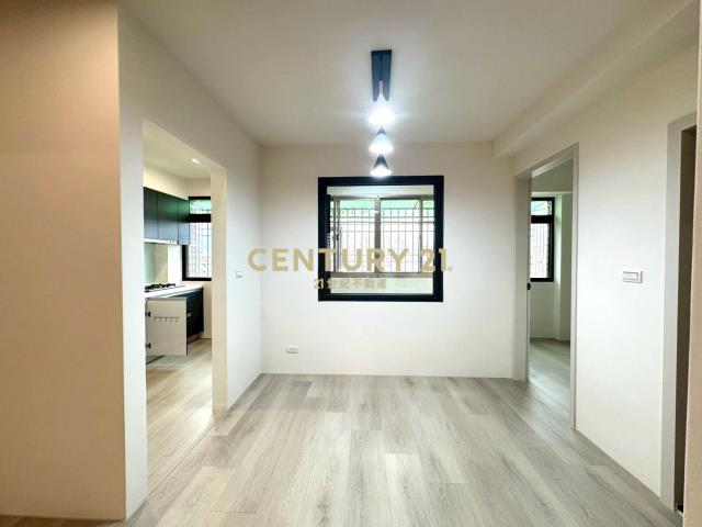 LA160近轉運站車位3房