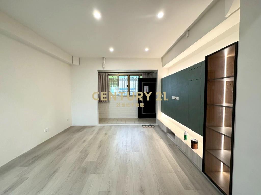 LA160近轉運站車位3房