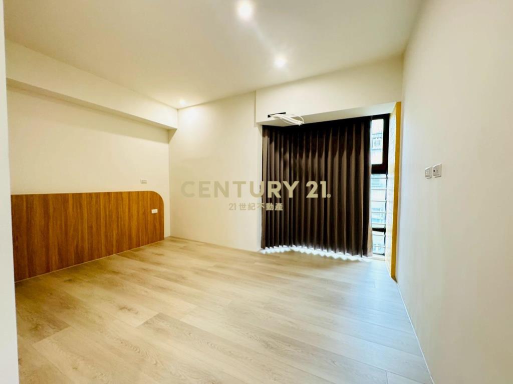 LA160近轉運站車位3房