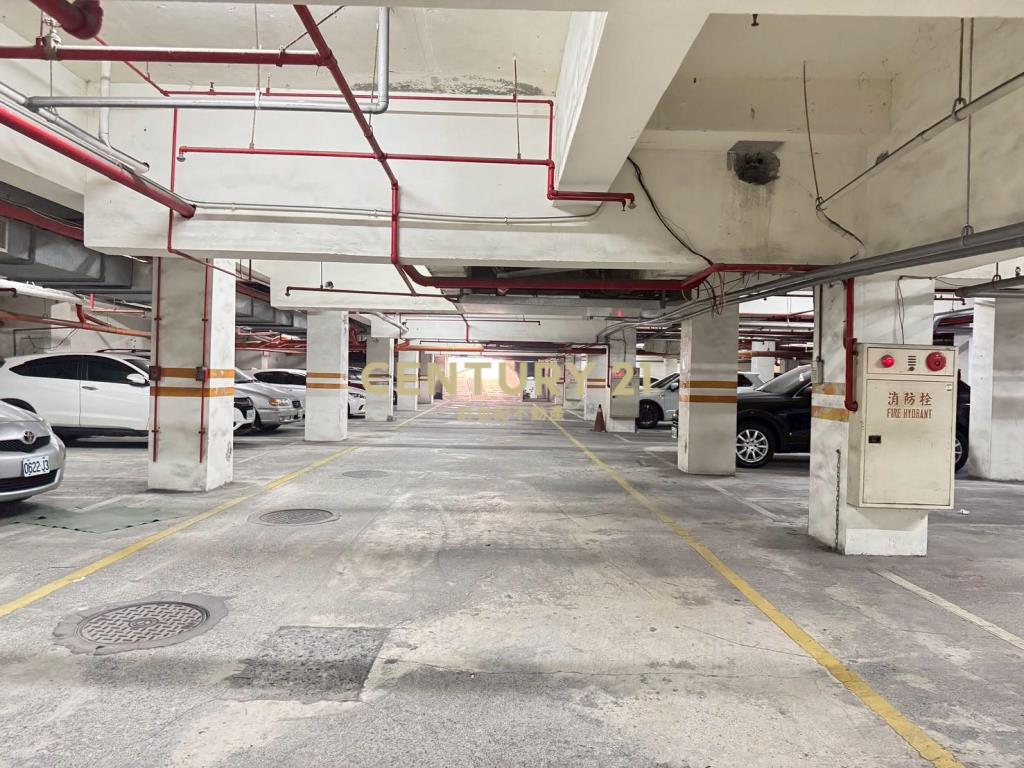 LA160近轉運站車位3房