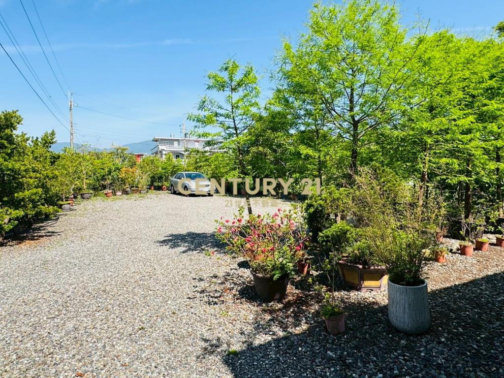 LE052近交流道低總價三角窗農舍