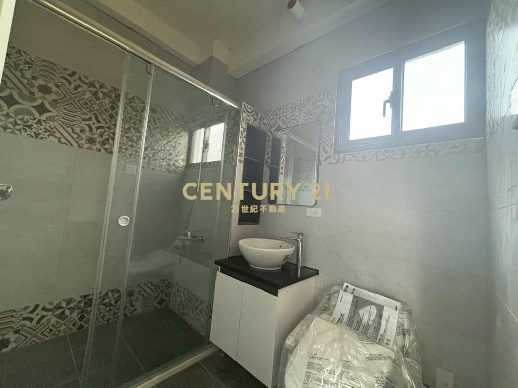 LE064員山深洲純白電梯農舍