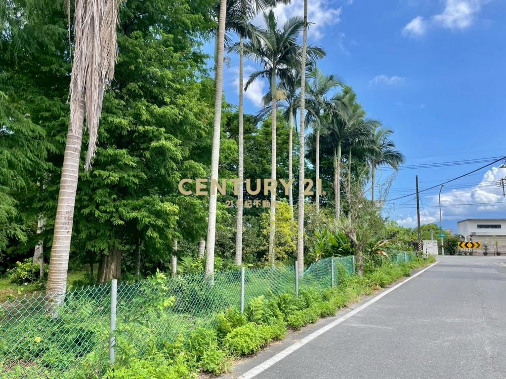 LC182員山東德雙面路農地