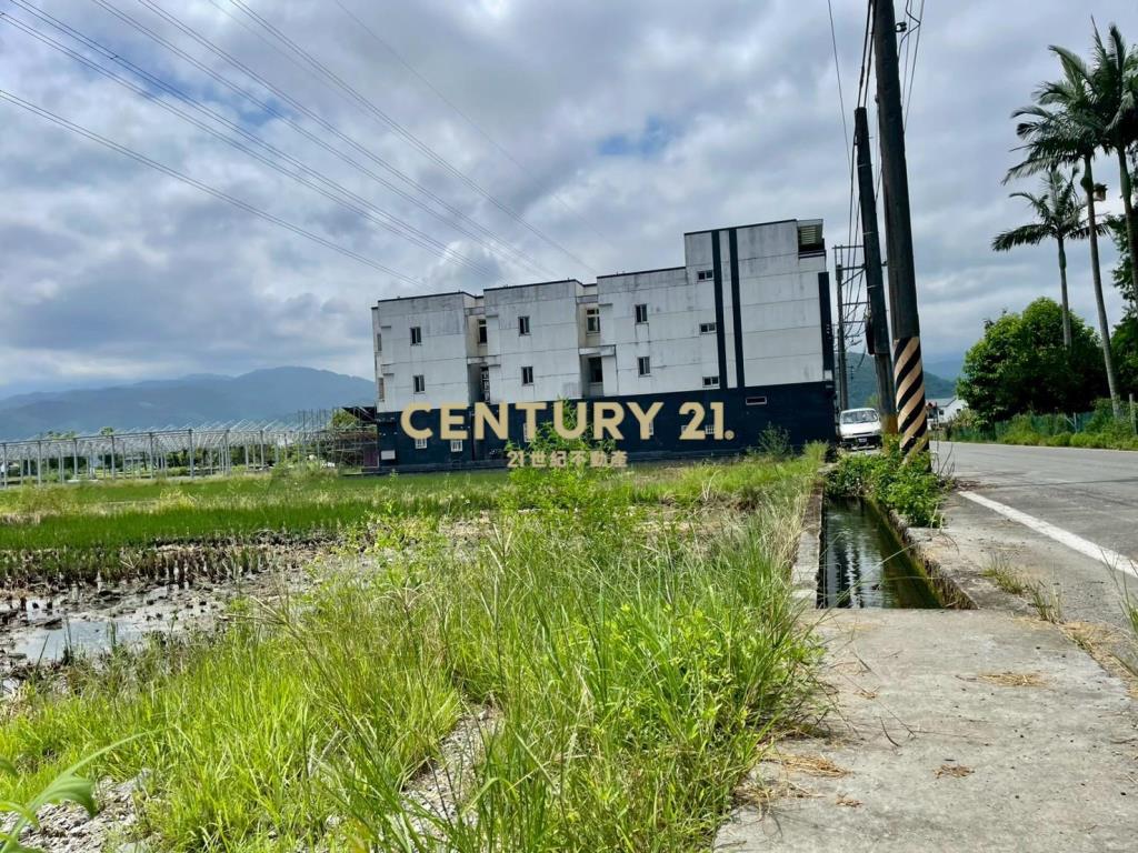 LC182員山東德雙面路農地