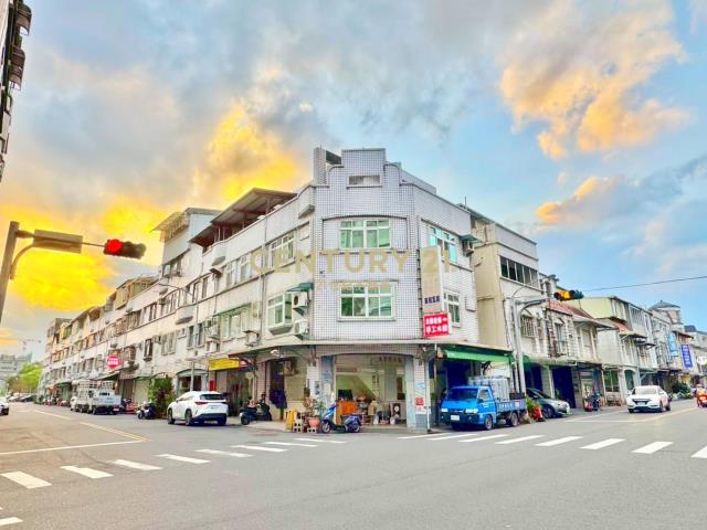 LB141黎明國小旁角窗金店面