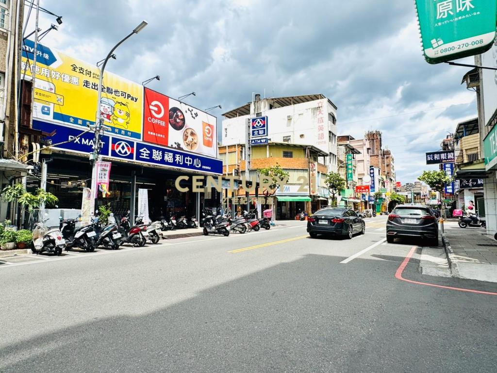 LB171市中心活巷透天