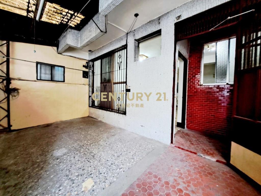 五期邊間大地坪美透天