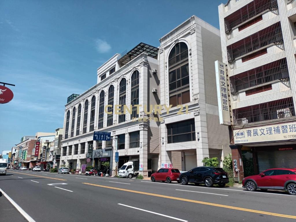 鹿港老街電梯透天店面