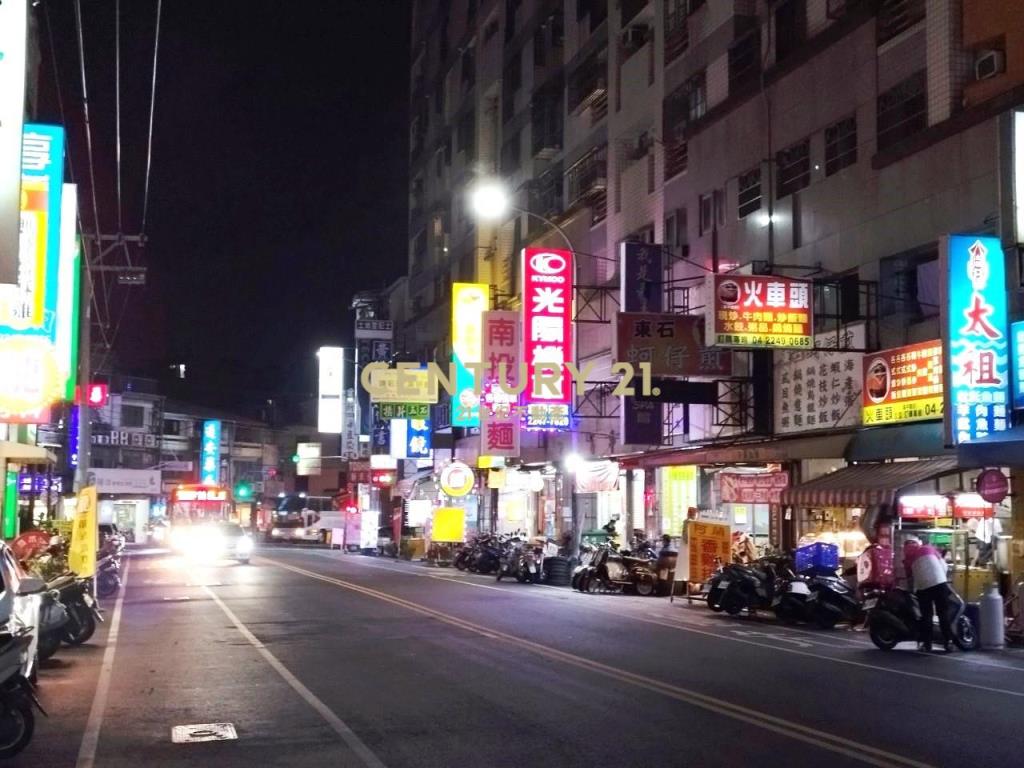 崇德商圈熱鬧透天店面