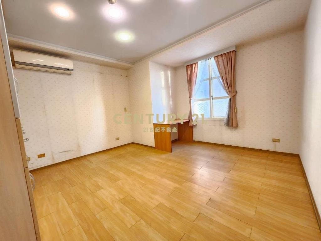 豐樂公園大四房雙車位