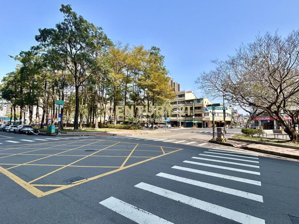 忠明南路10米大面寬1+2F樓店