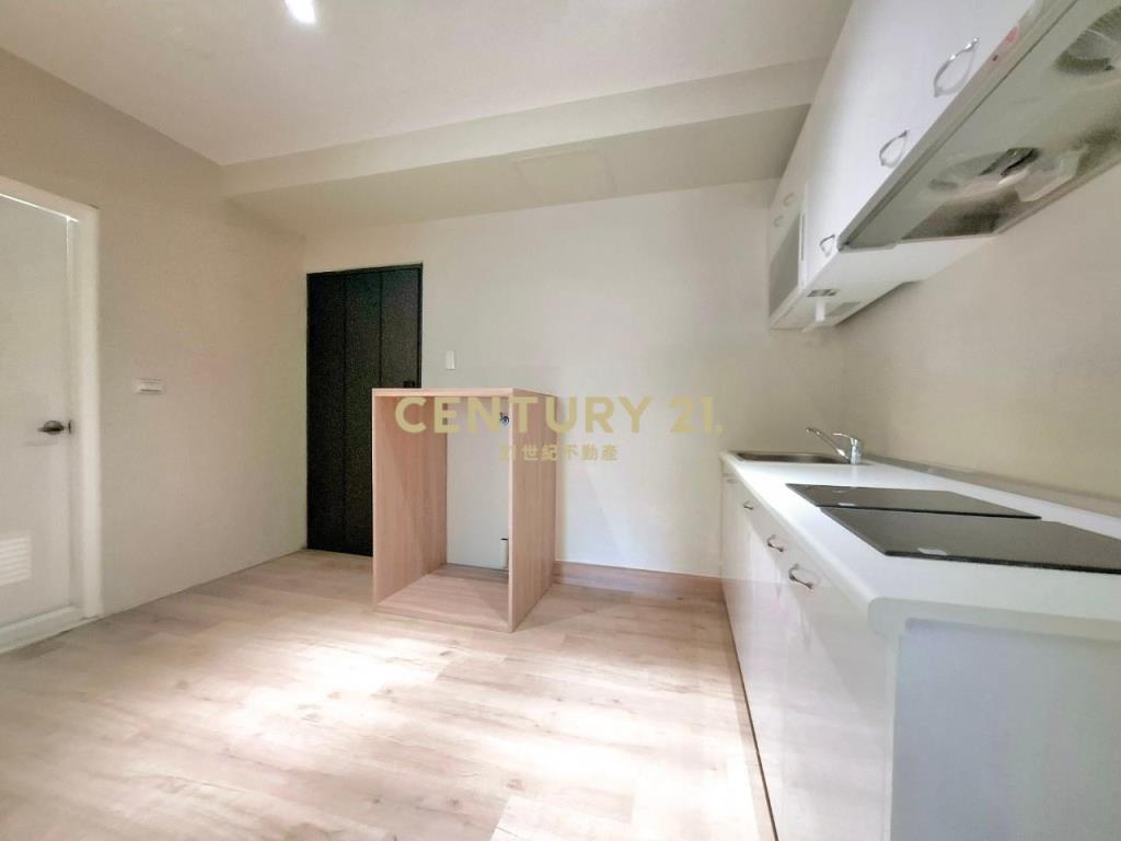 全新整理一中低總價2房