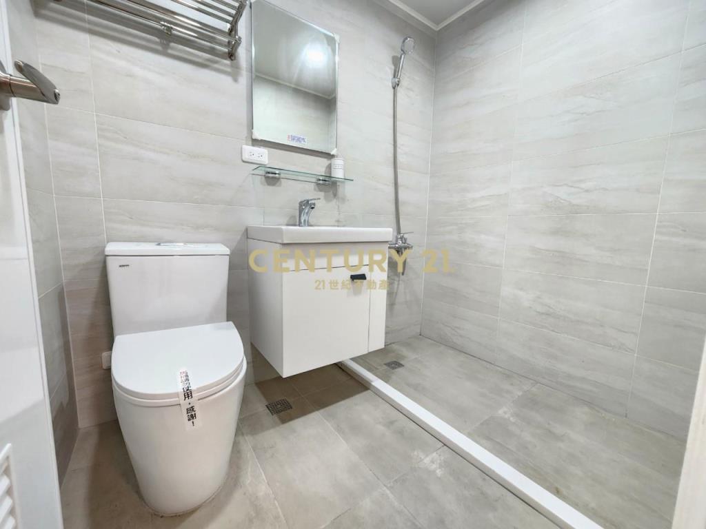 水安宮捷運宅─全新整理三房車位