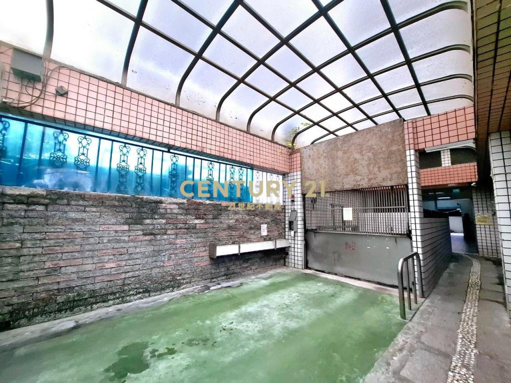 水安宮捷運宅─全新整理三房車位