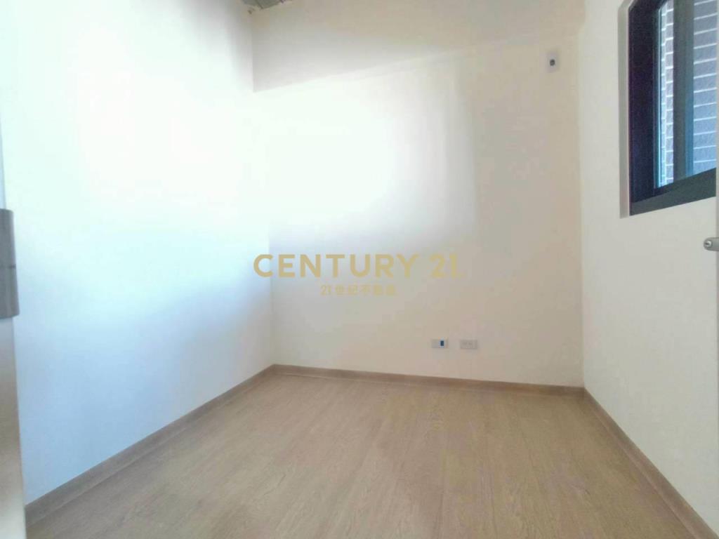 專任~市政愛悅高樓層兩房平車