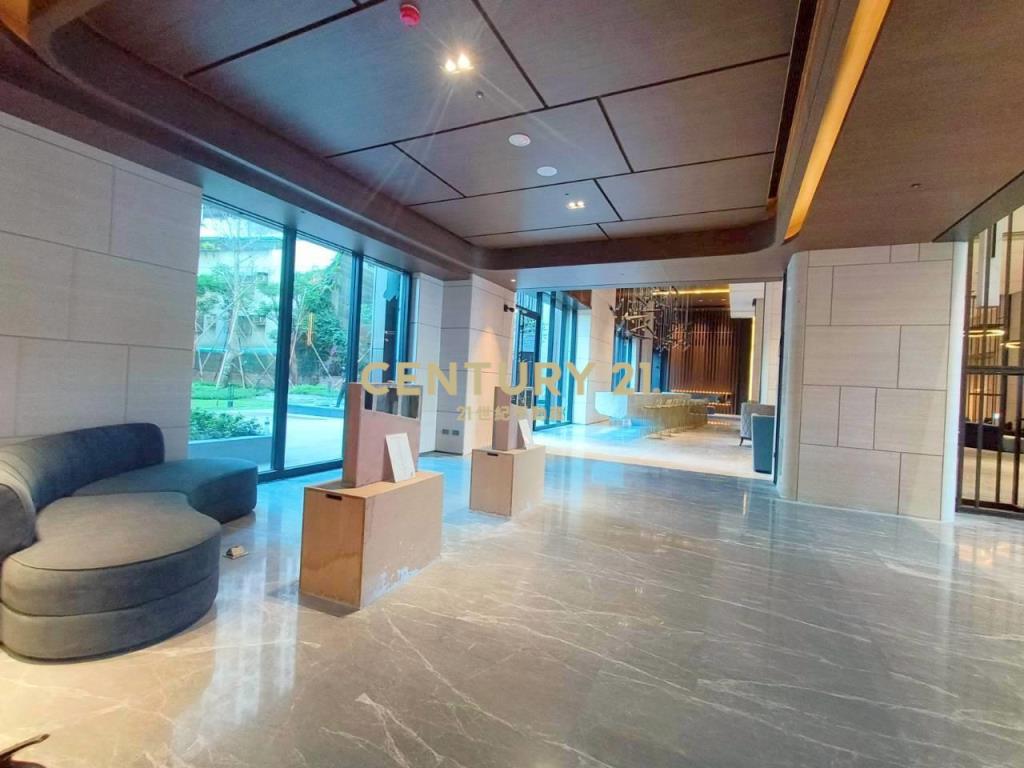 專任~市政愛悅高樓層兩房平車