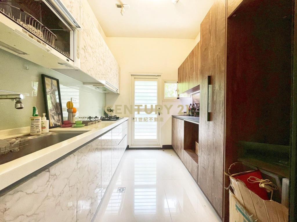 中國醫BOT三房平車樹梢戶