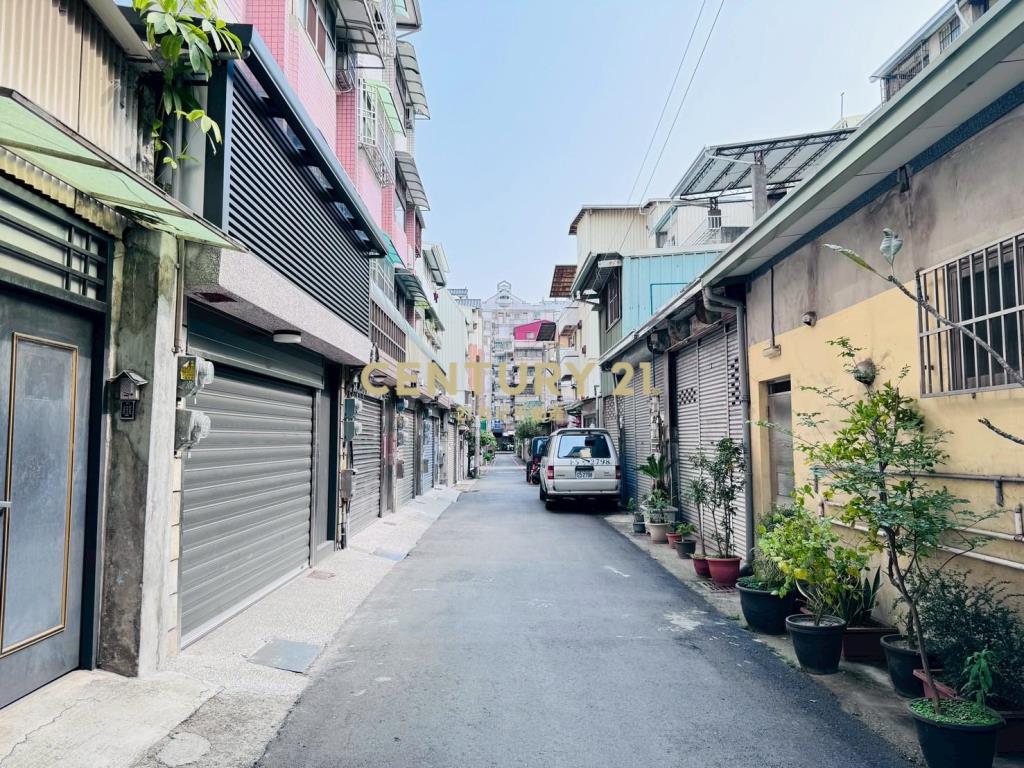 美術館全新整理車庫孝親透天