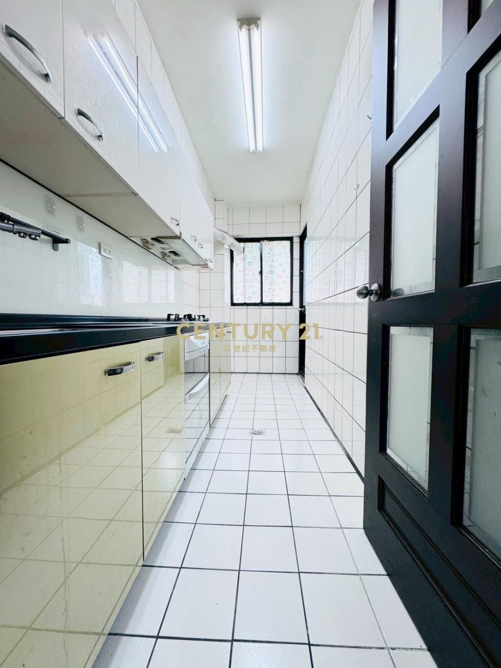 大里綠園金邸稀有三房平車