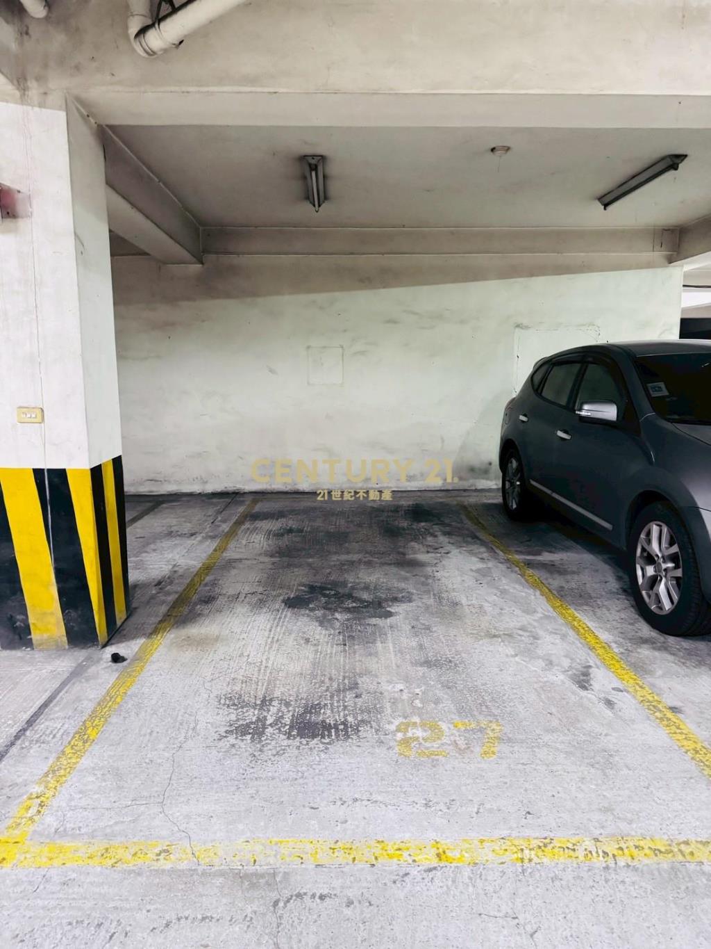 大里綠園金邸稀有三房平車